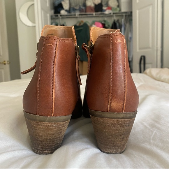 FRYE Ankle Boots Cognac Leather Judith Double Zipper Zip Leather Brown 9.5 M - Picture 3 of 10